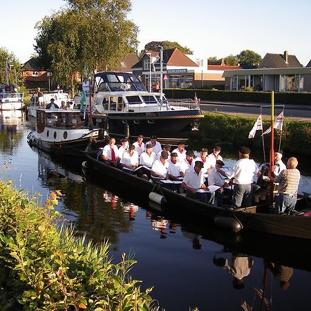 Hotel Aan de Vaart Appelscha Buitenkant foto